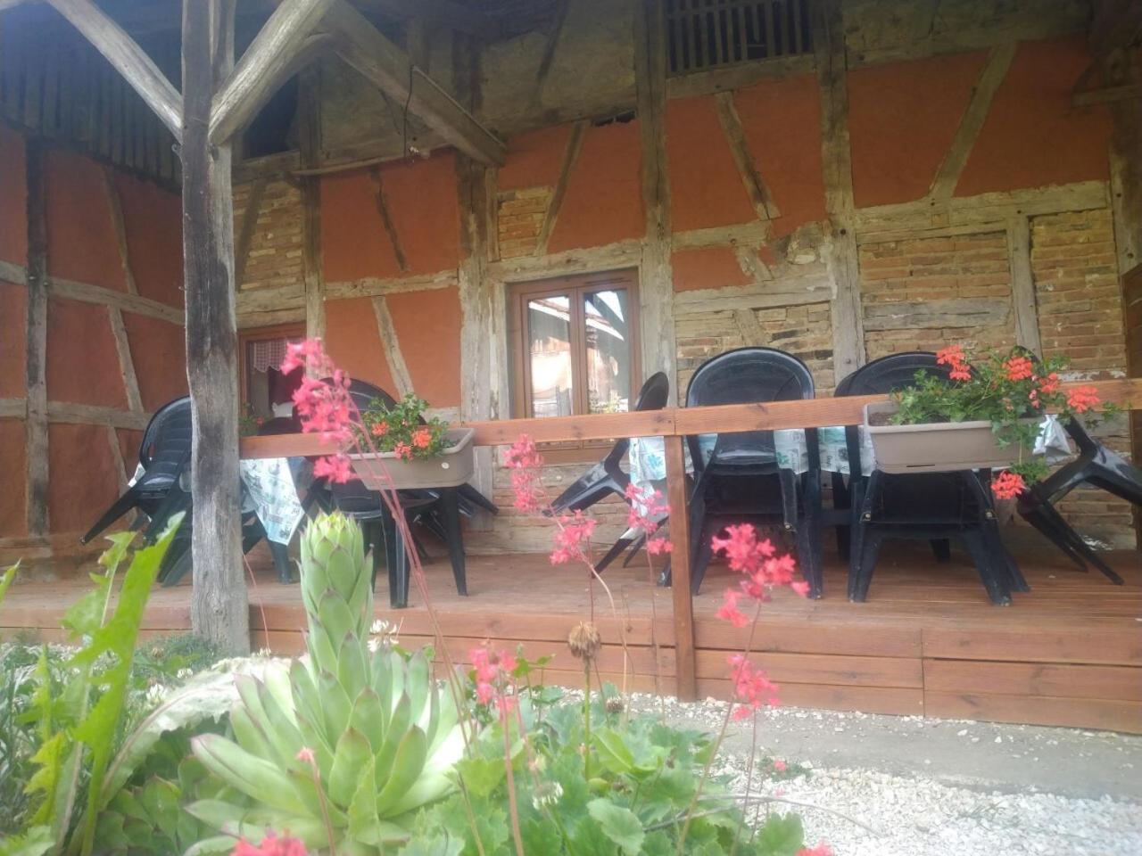 A La Poularde B&B Curciat-Dongalon المظهر الخارجي الصورة