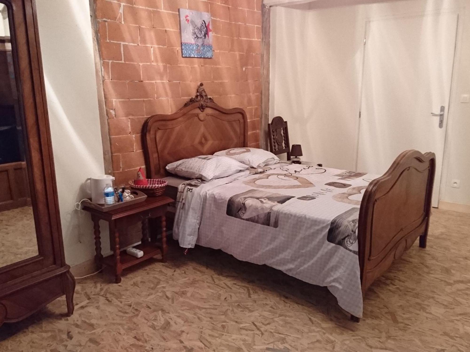 A La Poularde B&B Curciat-Dongalon الغرفة الصورة