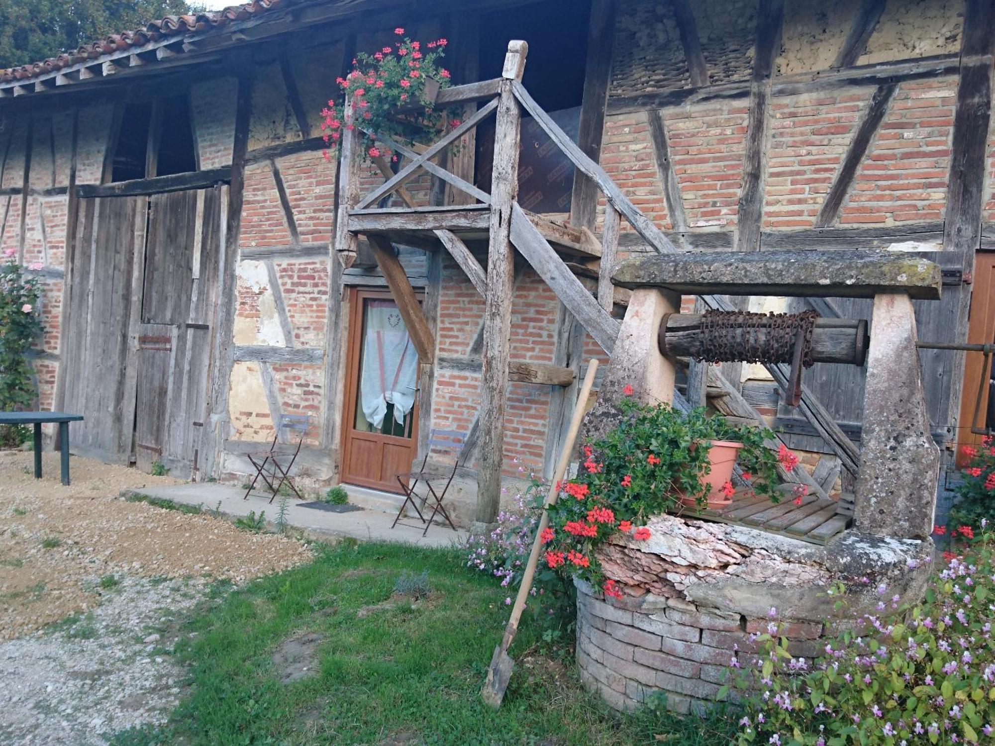 A La Poularde B&B Curciat-Dongalon المظهر الخارجي الصورة
